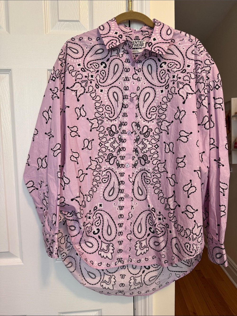 Essentiel Antwerp Women’s Lavender Paisley Bandana Print Button-Up Shirt Size S